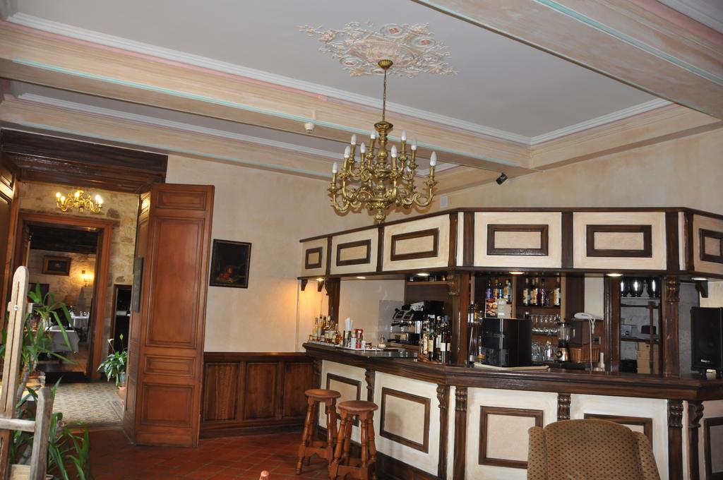 Chateau La Fleunie - Et Restaurant Condat-sur-Vezere