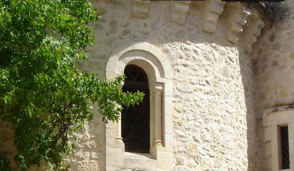 Chateau La Fleunie - Et Restaurant 4*