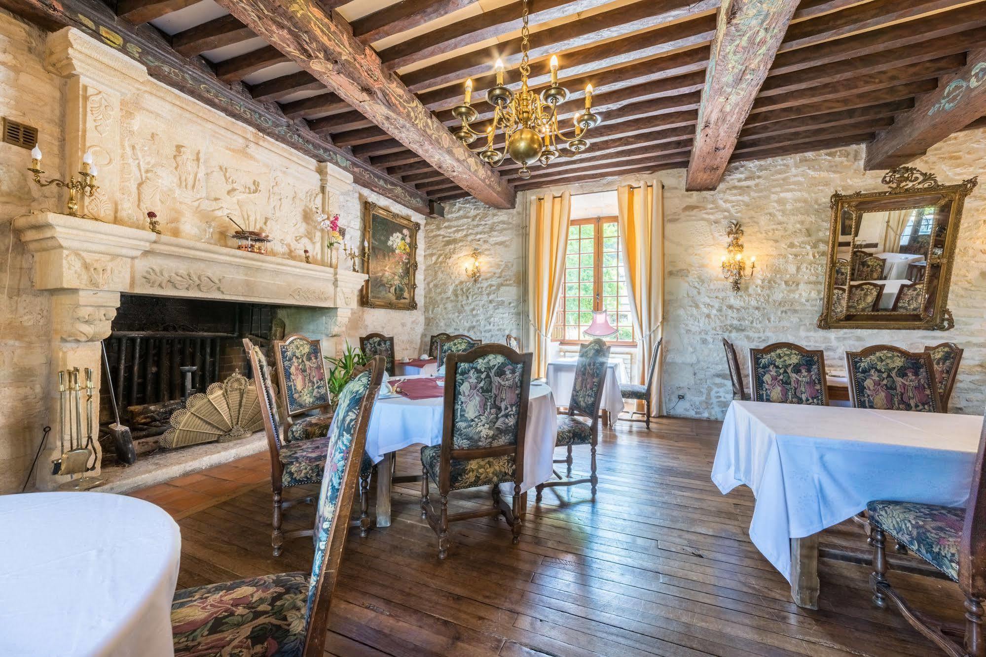 Chateau La Fleunie - Et Restaurant Condat-sur-Vezere